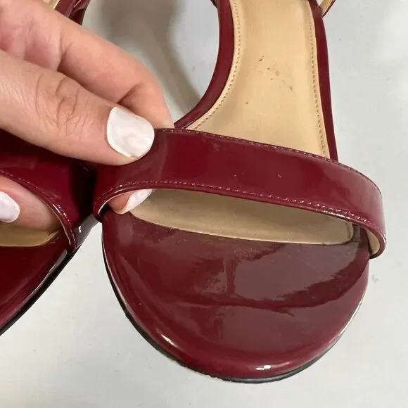 Michael Kors Sandals - Picture 6 of 14